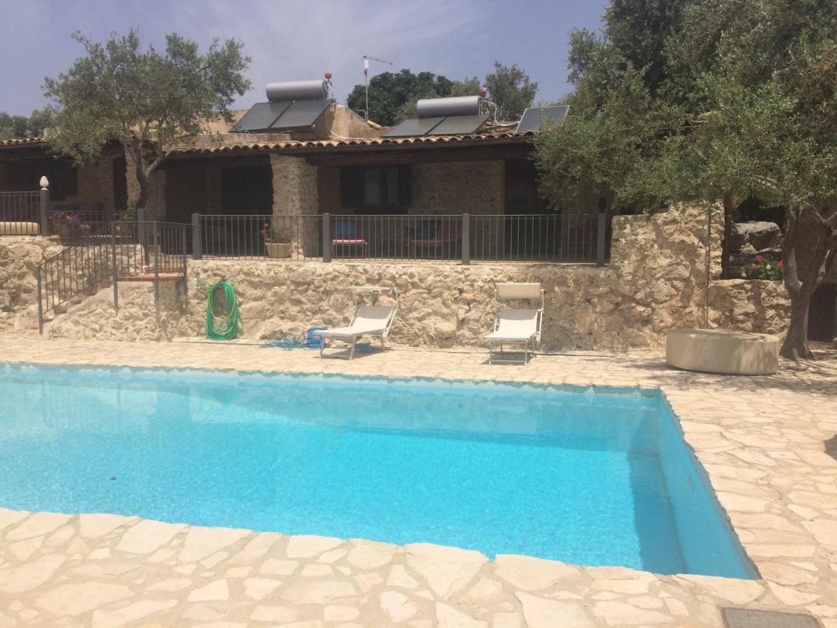 Agriturismo Roba Degli Ulivi Villa Agrigento Exterior photo